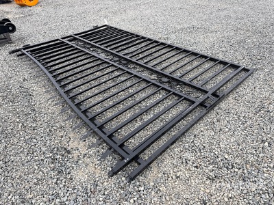 2026 SKLP SK-T20X 10 ft x 7 ft Wrought Iron Bi-Parting Driveway Gate (Unused)