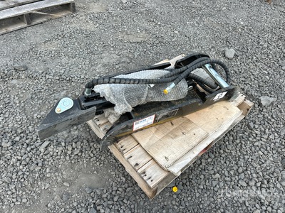 2026 GIYI GY-XJ3T 30 in Hydraulic Excavator Thumb - Fits Cat 3 ton (Unused)