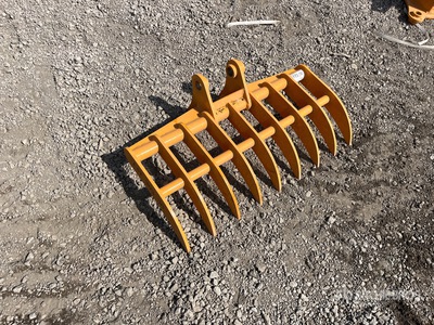 2026 GIYI 38 in Excavator Rake - Fits Cat 303 (Unused)