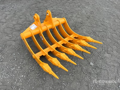 2026 GIYI 32 in Excavator Rake - Fits Cat 305 (Unused)