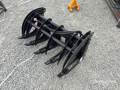 2026 GIYI GY-MCLG60 42 in Mini Skid Steer Grapple (Unused)