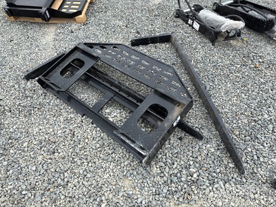 2026 GIYI GY-DHC Skid Steer Forks (Unused)