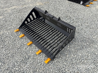 2026 GIYI GY-RB44 44 in 0.16 m3 Mini Rock Skid Steer Bucket (Unused)