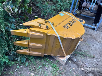 2026 LYALS ALSENB320 27 in Digging Cazo para excavadora - Fits CAT 320 (Unused)