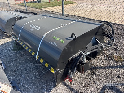 2026 LYALS ALSSBS 72 in Skid Steer Sweeper (Unused)
