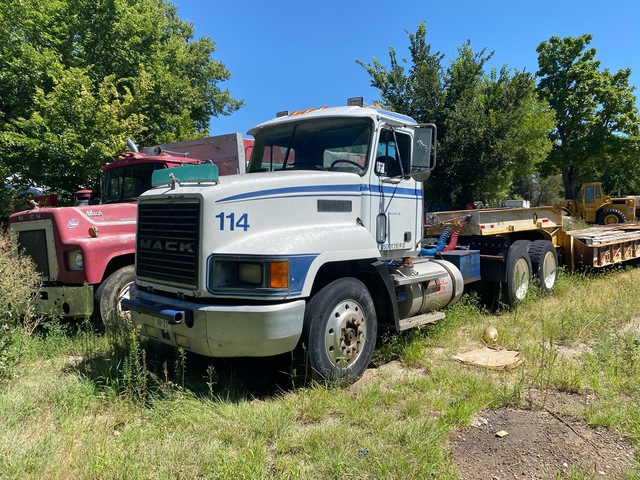 1991 Mack CH613 6x4 T/A Day Cab Truck Tractor