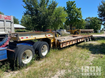 1974 Birmingham Tri/A Lowboy Trailer