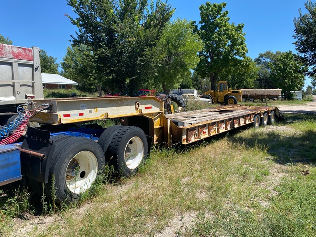 1974 Birmingham Tri/A Lowboy Trailer 1974 Birmingham Tri/A Lowboy Trailer