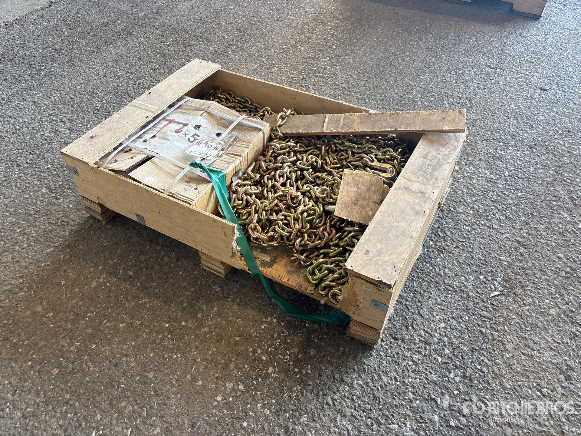 Quantity of (5) Ratchet Binders & Chains (Unused)