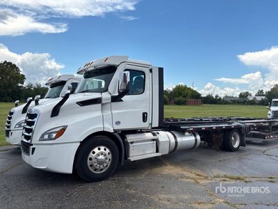 2024 Freightliner Cascadia 116 4x2 カーホーラ