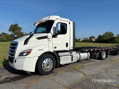 2024 Freightliner Cascadia 116 4x2 Autotransporter