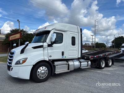 2023 Freightliner Cascadia 116 6x4 Sleeper Camión portavehiculos