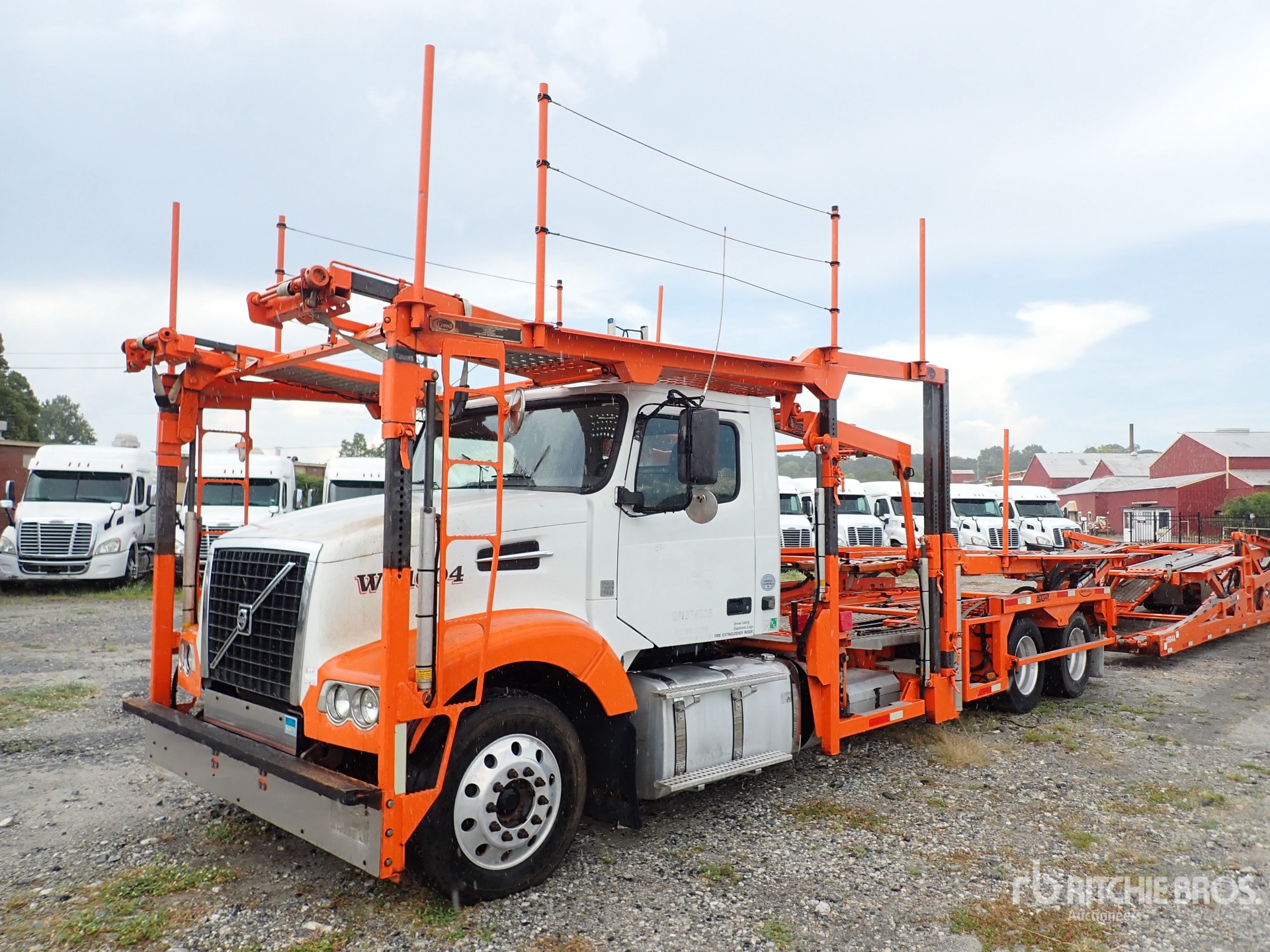 2016 Volvo VAH 6x4 Car Carrier Truck
