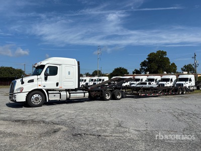 2020 Freightliner Cascadia 113 6x4 Sleeper Car Carrier Truck