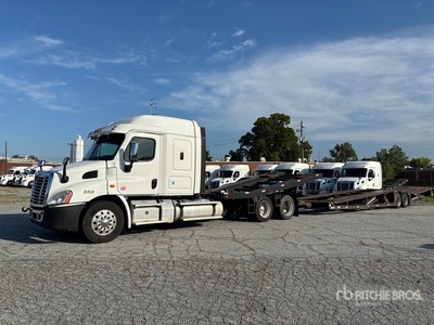 2020 Freightliner Cascadia 113 6x4 Sleeper Camion transporteur de Voitures