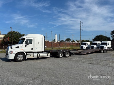 2020 Freightliner Cascadia 113 6x4 Camion transporteur de Voitures