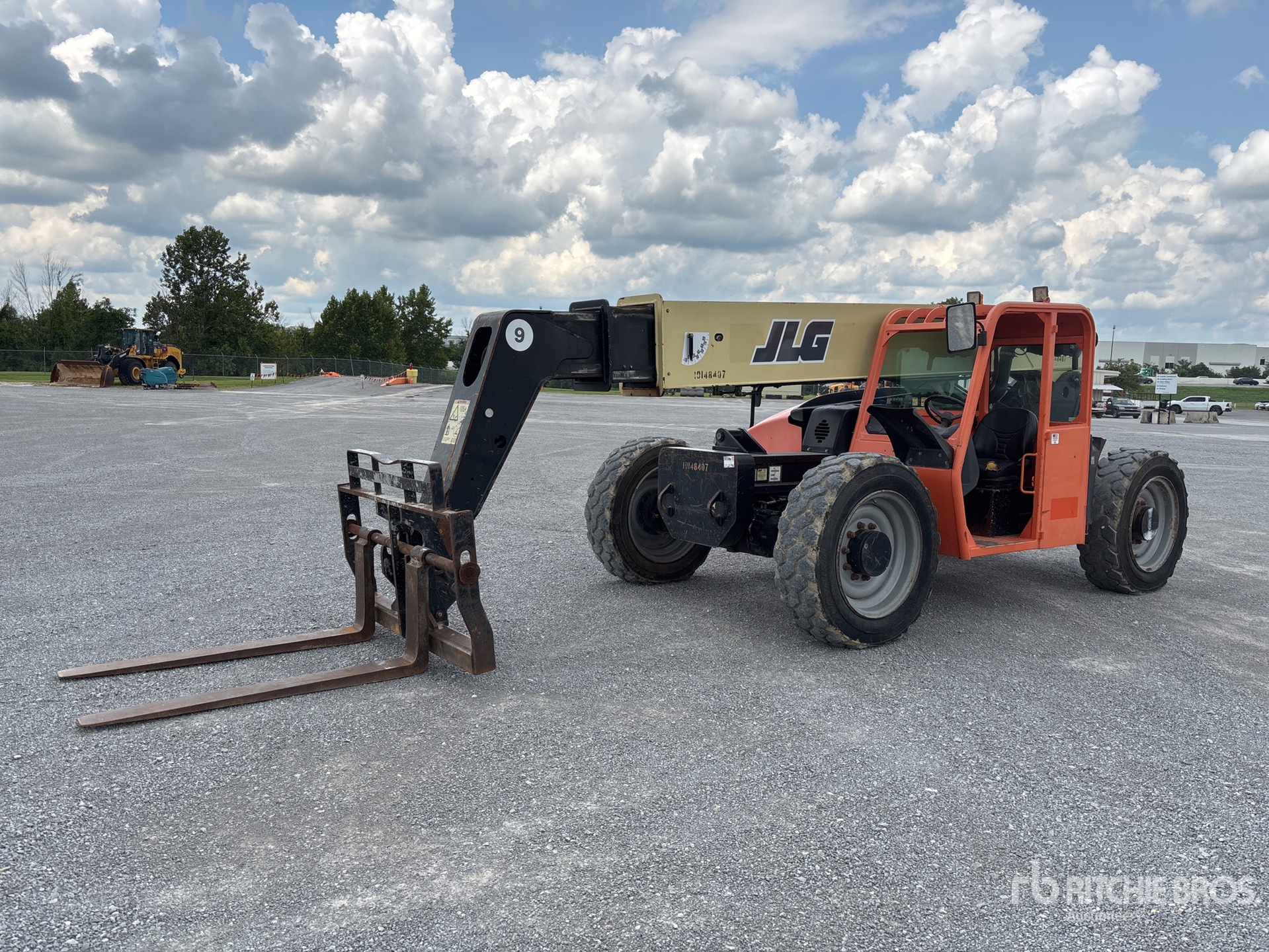 2014 JLG G9-43A Telehandler