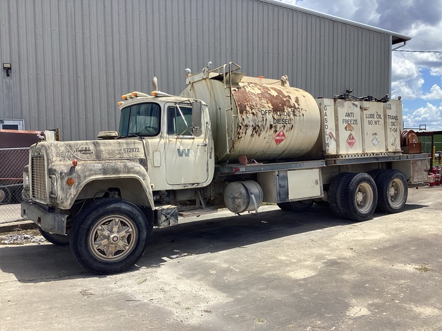 1987 Mack RD686S 6x4 Fuel and Lube Truck