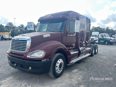 2007 Freightliner Columbia 120 6x4 Ciągnik siodłowy T/A z kabiną sypialną (Inoperable)