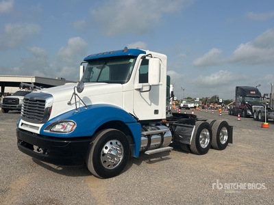 2014 Freightliner Columbia 6x4 T/A Day Cab Truck Tractor (Glider Kit)