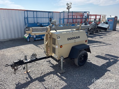 2016 Ingersoll Rand LS-60HZ-T4F Tour d'éclairage