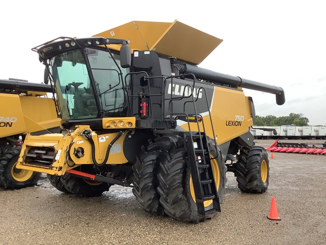 2013 Claas Lexion 750 4x4 Combine Harvester