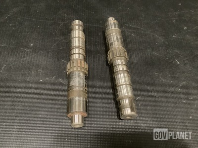 (17) Parker-Hannifin 3-P-1049X Shouldered Shafts