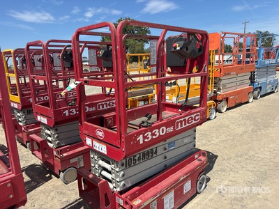 2016 MEC 1330SE Plateforme élévatrice à ciseaux