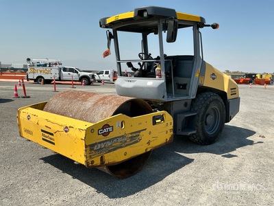 Dynapac CA1500D Gładka zagęszczarka bębnowa