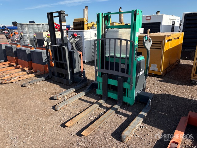 2022 Mitsubishi PWT18 3528 lb Electric Stacker