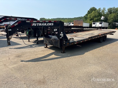 2023 PJ Trailers 3C372 28 ft T/A Gooseneck ロールバックトレーラー