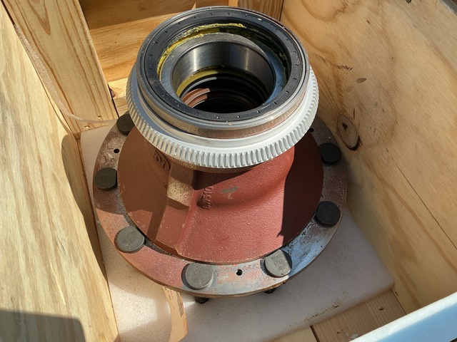 Oshkosh 23KP548 Vehicular Wheel Hub