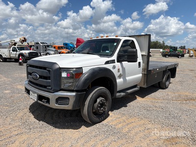 2015 Ford F-550 XL 4x4 Flatbed Truck