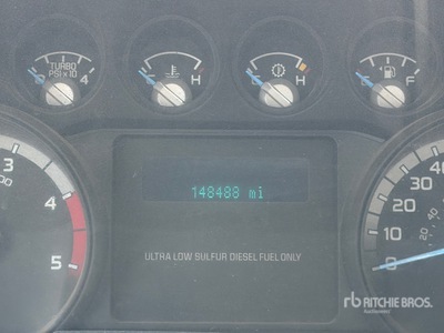 2015 Ford F-550 4x4 Ciężarówka z płaską platformą