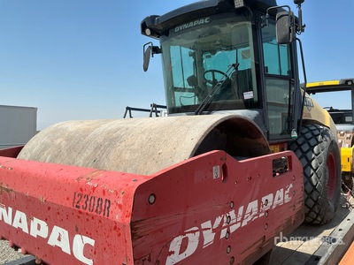 Dynapac CA3500D Gładka zagęszczarka bębnowa