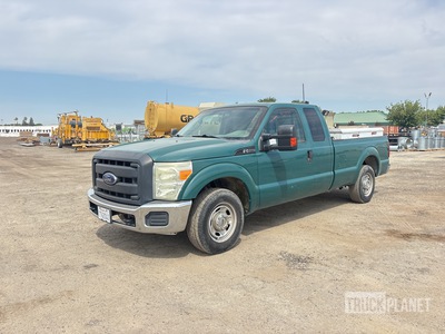 2013 Ford F-250 XL 4x2 Extended Cab Pickup