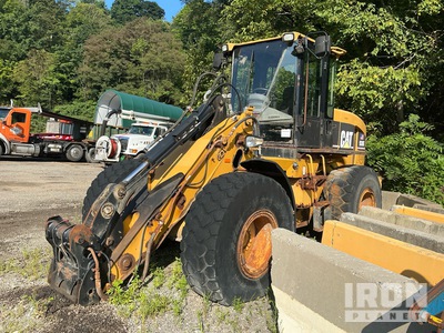 2011 Cat 930G Wheel Loader (Inoperable)