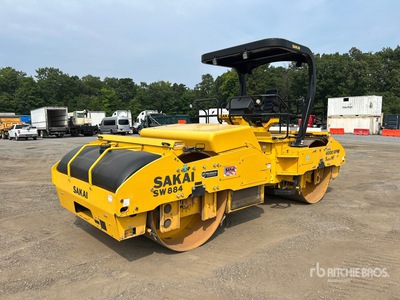2021 Sakai SW884 Compacteur  double bille