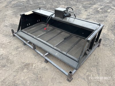 2026 GIYI GY-VB79 79 in Vibrating Skid Steer Screening Bucket (Unused)