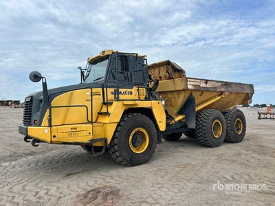2015 Komatsu HM300-5 Articulated Dump Truck