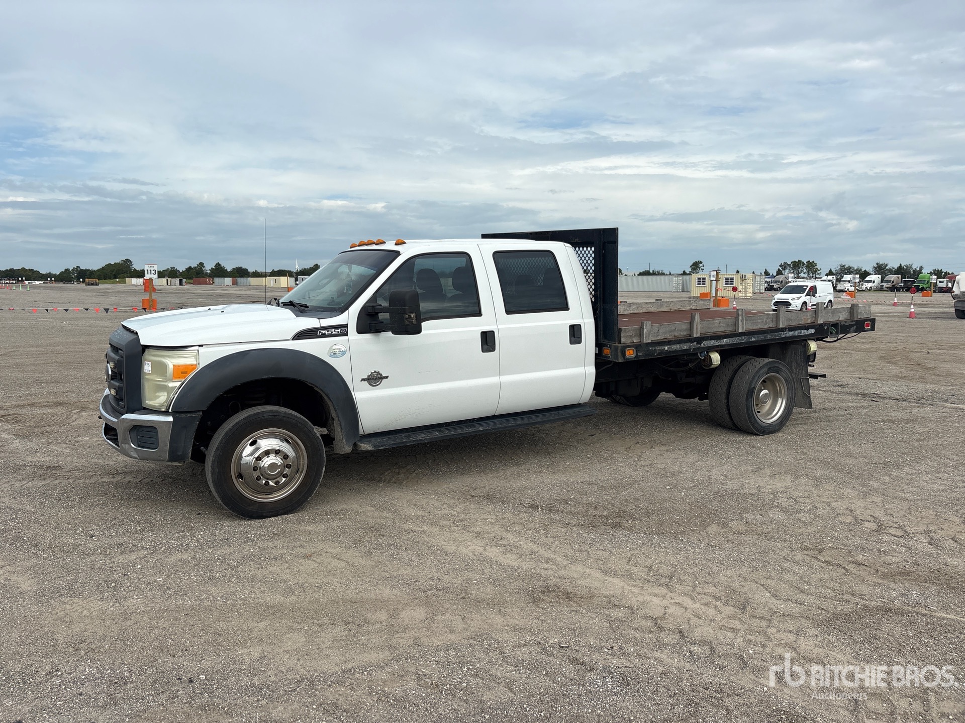 2012 Ford F-550 XL 4x2 Crew Cab Flatbed Truck