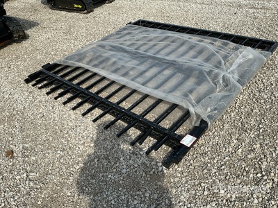 2026 SKLP SK-HLM14 14 ft x 7 ft Wrought Iron Bi-Parting Einfahrtstor (Unused)