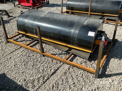 2026 GIYI GY-BS72 72 in Kompaktlader-Kehrmaschine (Unused)