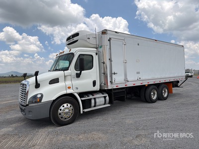 2016 Freightliner Cascadia 113 6x4 Camion con Caja Refrigerada / Refrigerated Truck