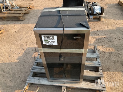 Danby DBC120BLS Beverage Cooler