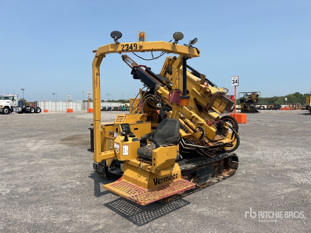 2018 Vermeer PD10 Crawler Mounted Post Driver