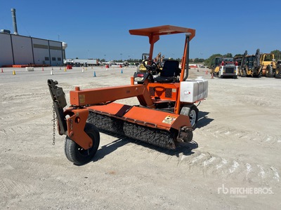 2014 Lay-Mor SM300 Barredora