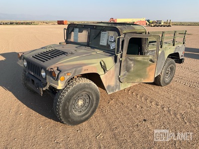 2003 AM General M1097A2 HMMWV 2 Door Soft Top w/Truck Body