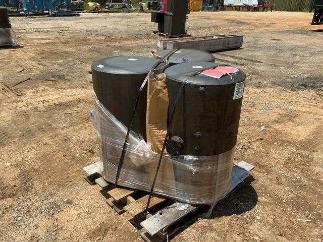 (3) Federal Reality Investment Company C2236014 Fuel Tanks