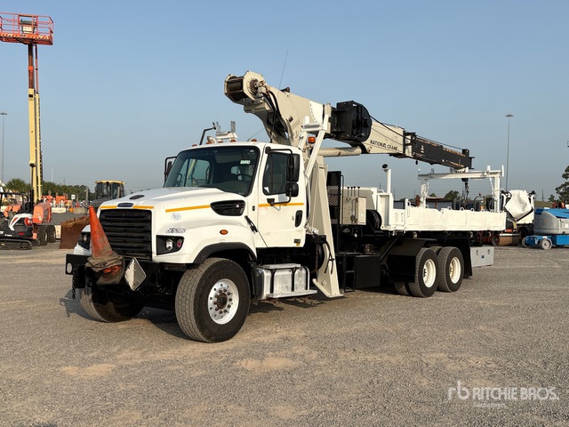 National 600E2 40000 lb Straight Boom on 2015 Freightliner 114SD 6x4 Boom Truck